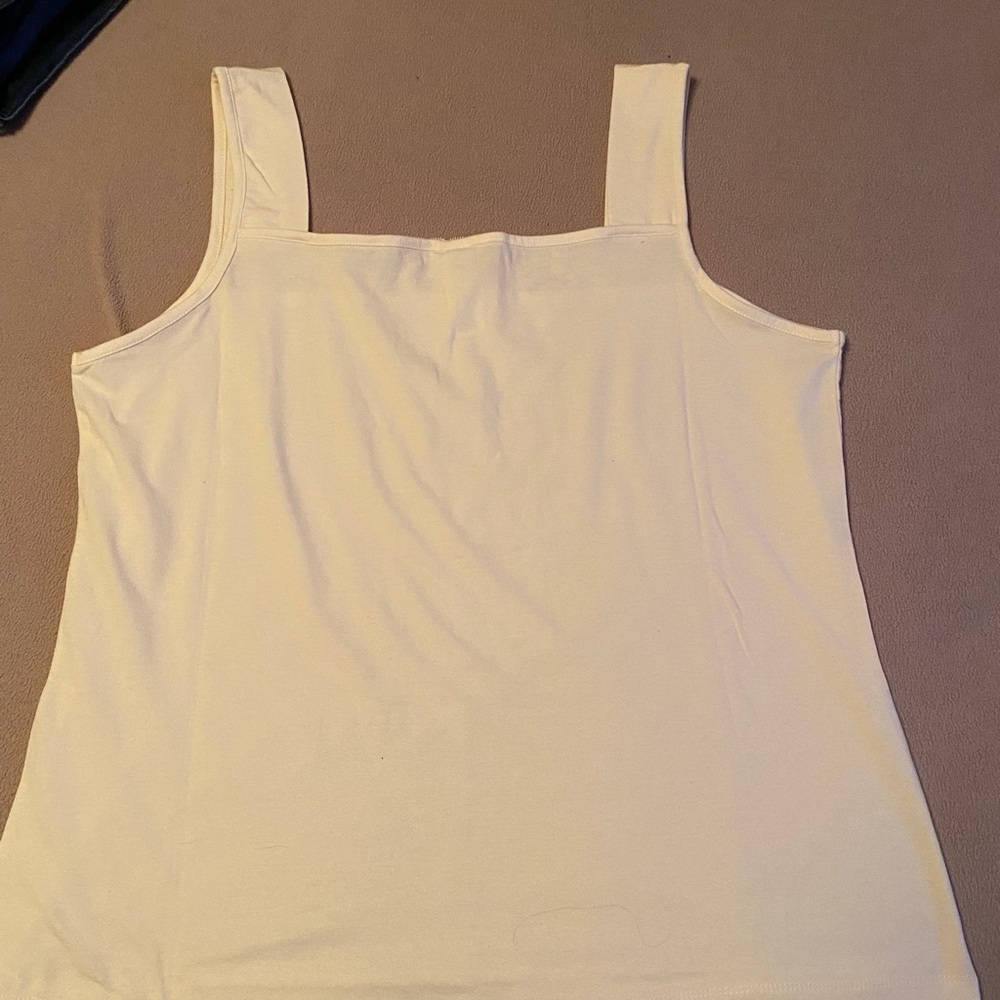Tank Top - Picture 3 of 4